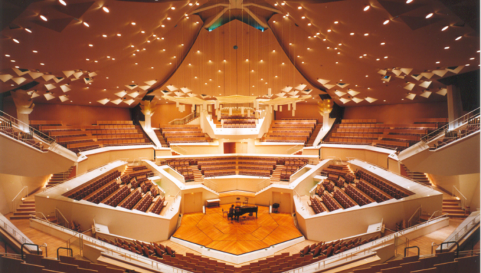 Berliner Philharmoniker: Kirill Petrenko at Isaac Stern Auditorium